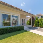 Modern Villa With Pool In Alcudia