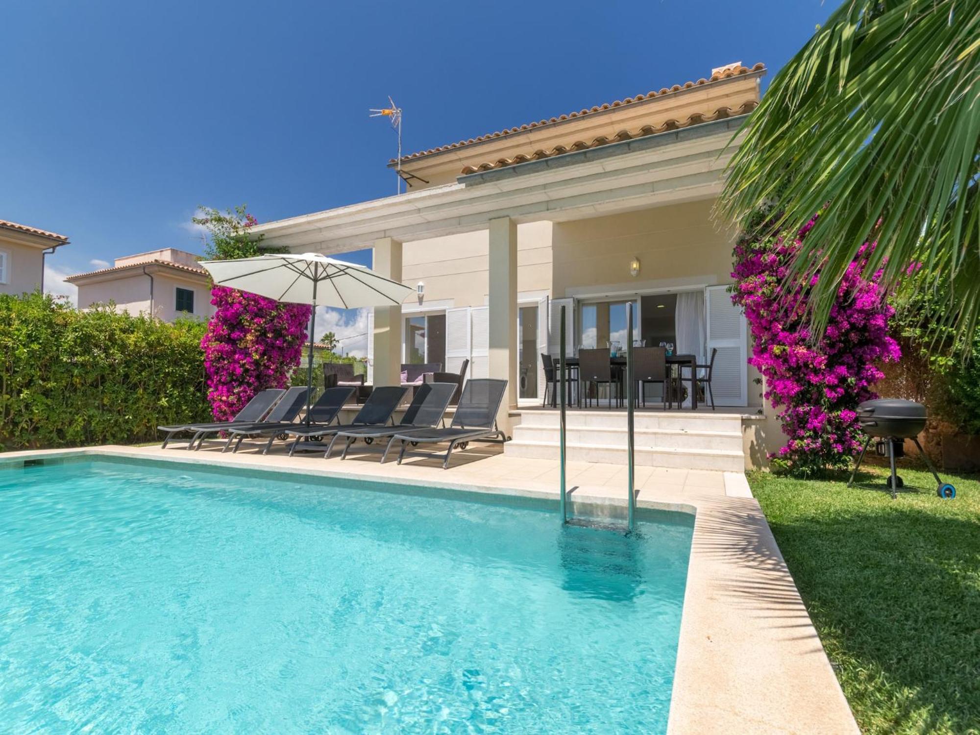 Modern With Pool In
