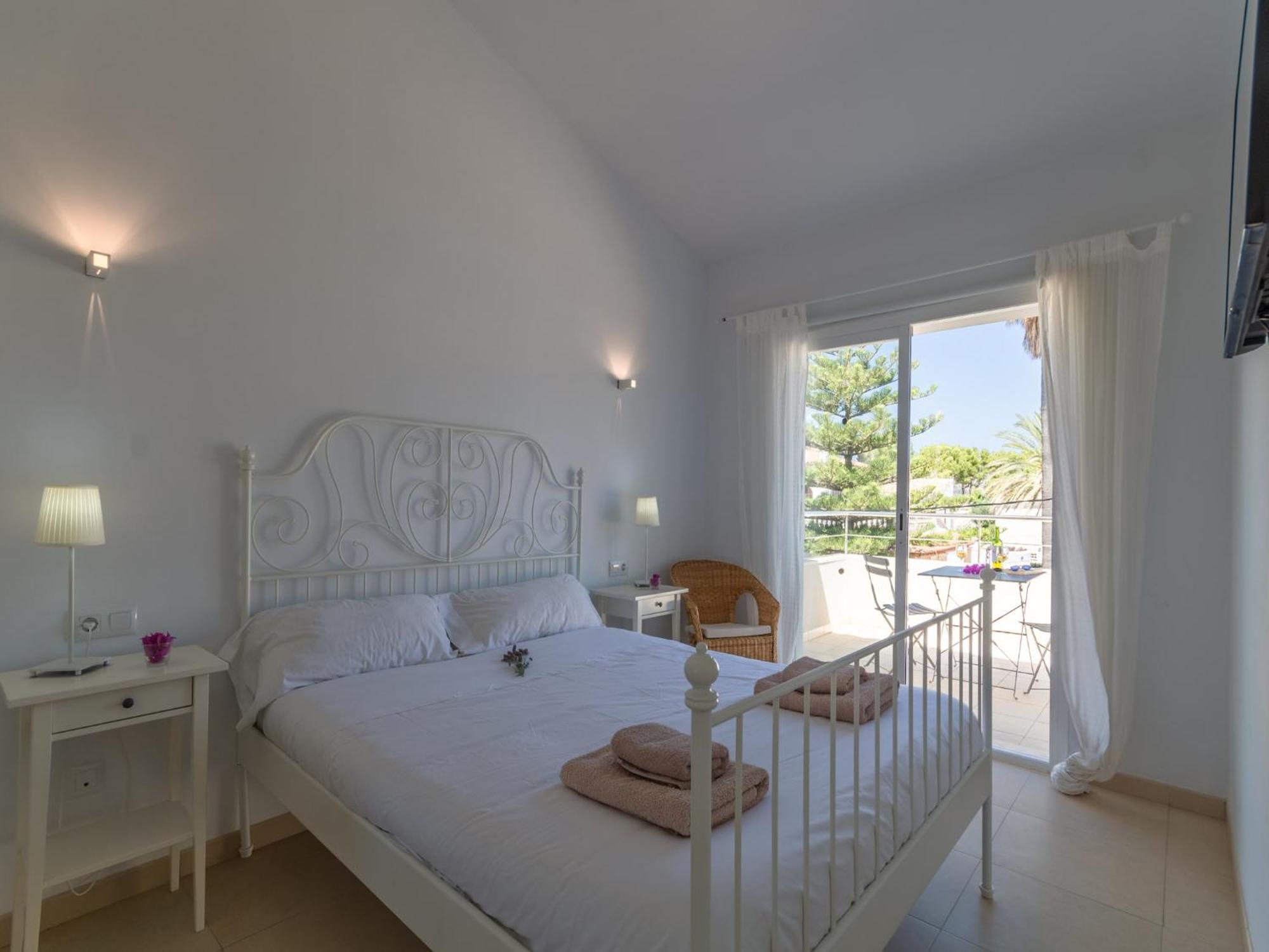 Villa Modern With Pool In
